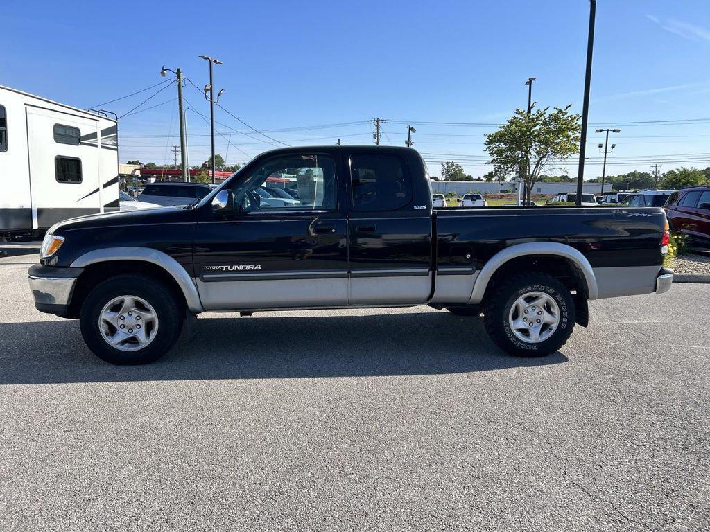 used 2000 Toyota Tundra car, priced at $10,788