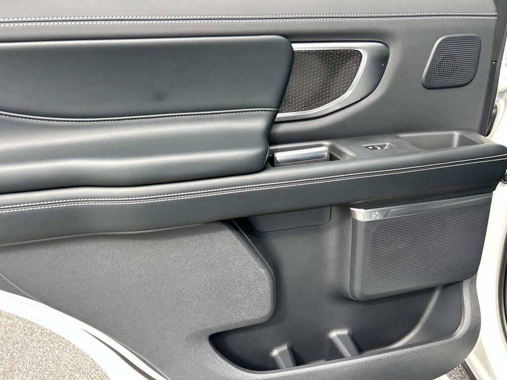 new 2026 Ford Expedition car, priced at $86,000