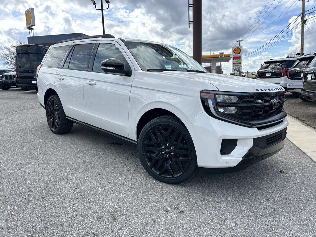 new 2026 Ford Expedition car, priced at $86,000