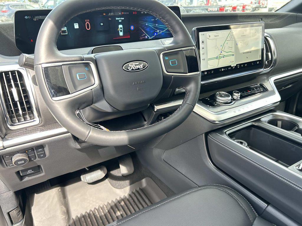 new 2026 Ford Expedition car, priced at $86,000