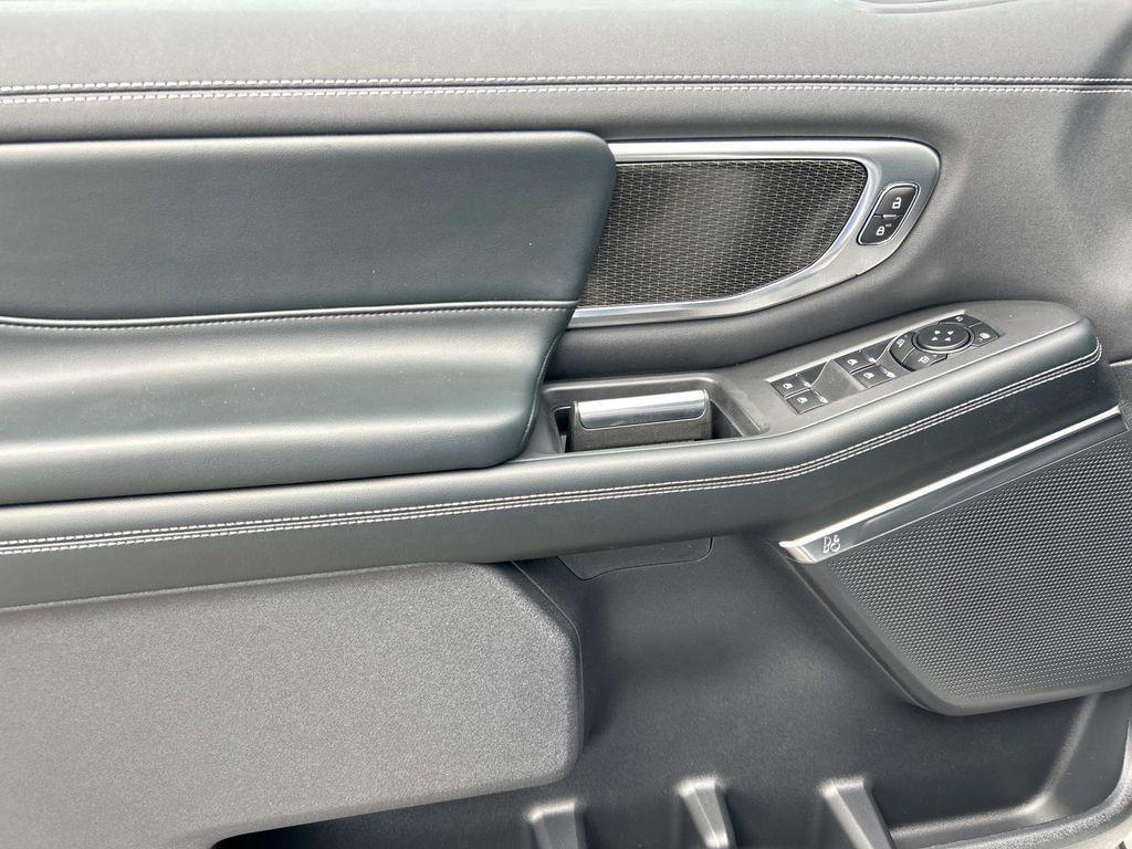 new 2026 Ford Expedition car, priced at $86,000