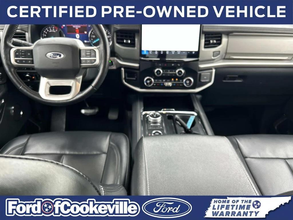 used 2024 Ford Expedition car, priced at $41,388