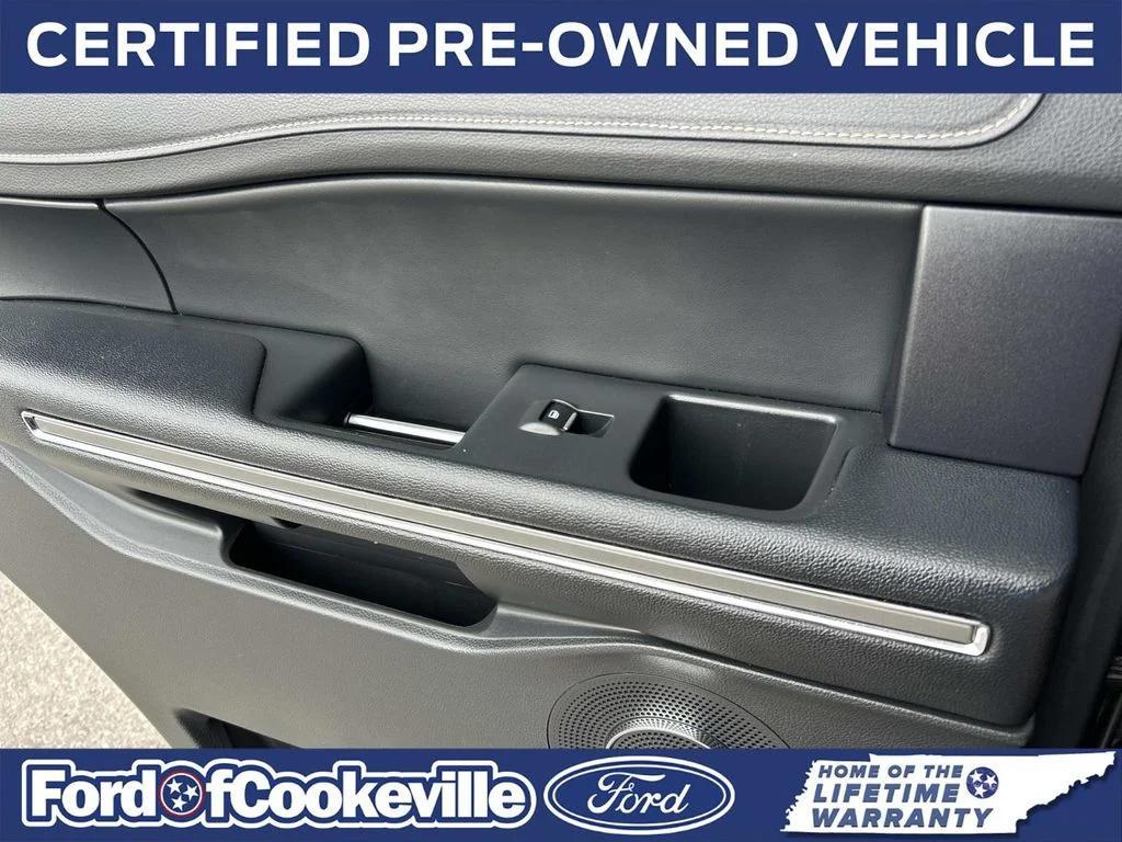 used 2024 Ford Expedition car, priced at $41,388