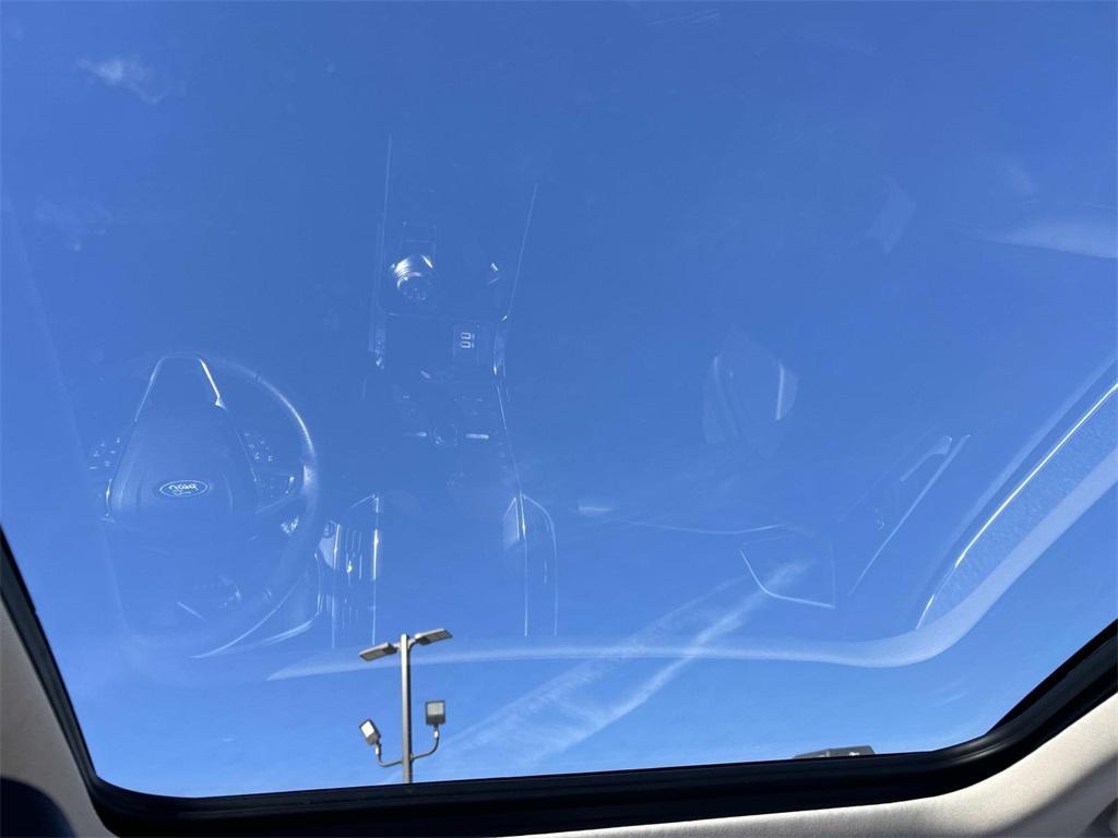 used 2020 Ford Edge car, priced at $17,981