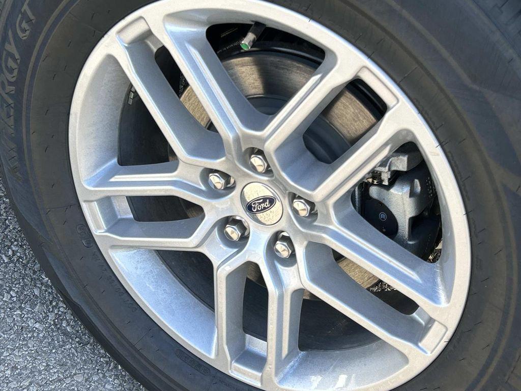 new 2026 Ford Explorer car, priced at $43,248