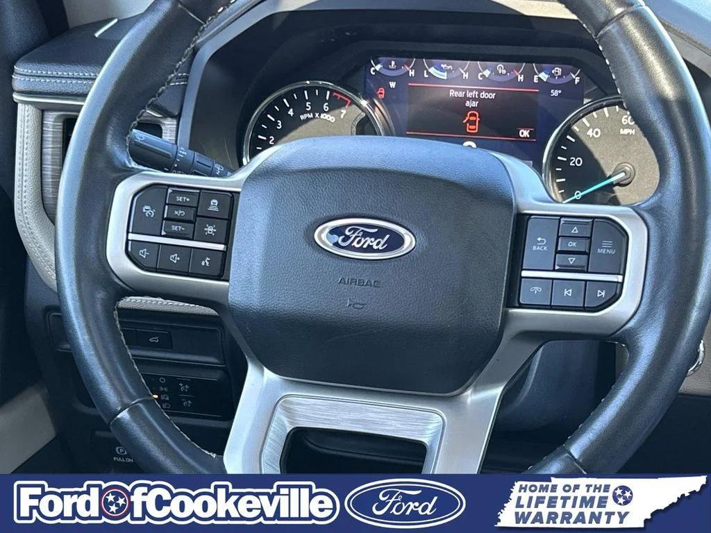 used 2024 Ford Expedition car, priced at $44,388