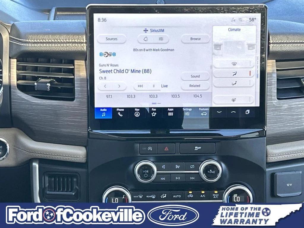 used 2024 Ford Expedition car, priced at $44,388