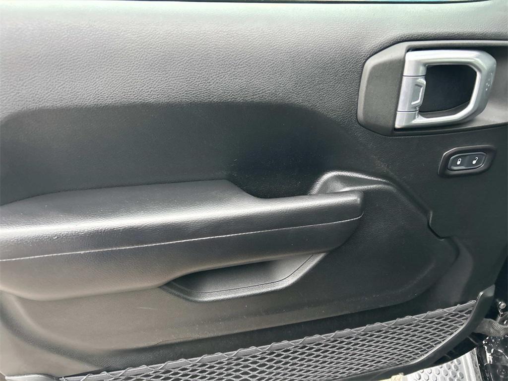 used 2020 Jeep Wrangler Unlimited car, priced at $22,981