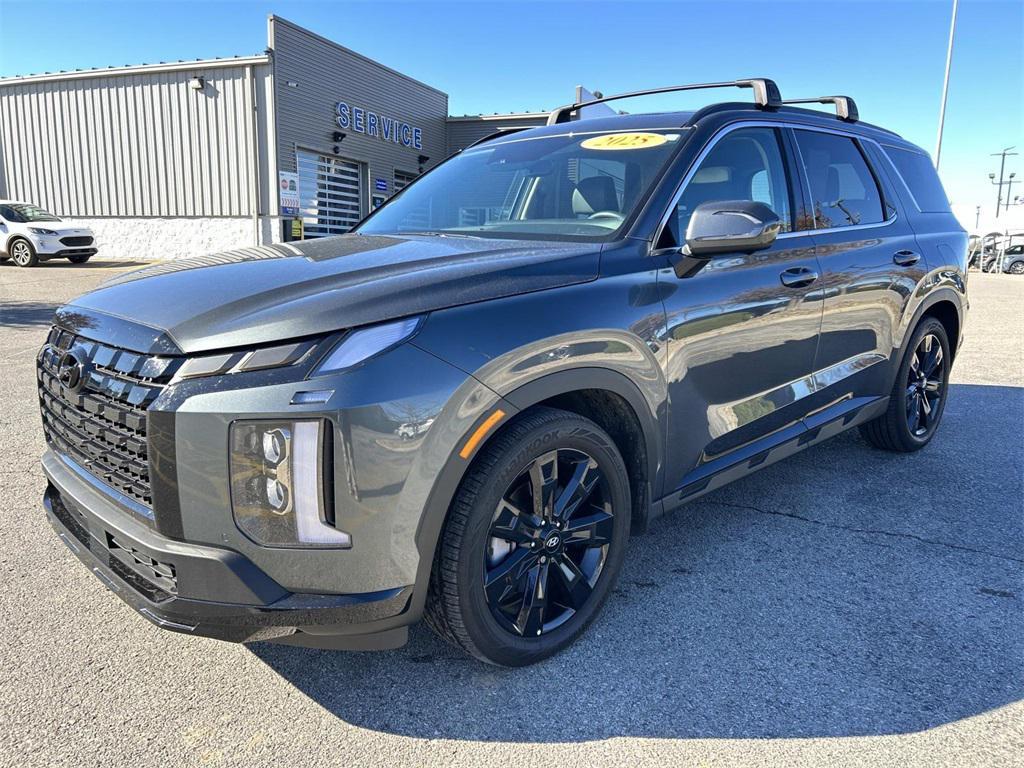 used 2025 Hyundai Palisade car, priced at $38,981