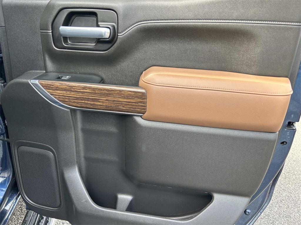 used 2022 Chevrolet Silverado 1500 car, priced at $54,999