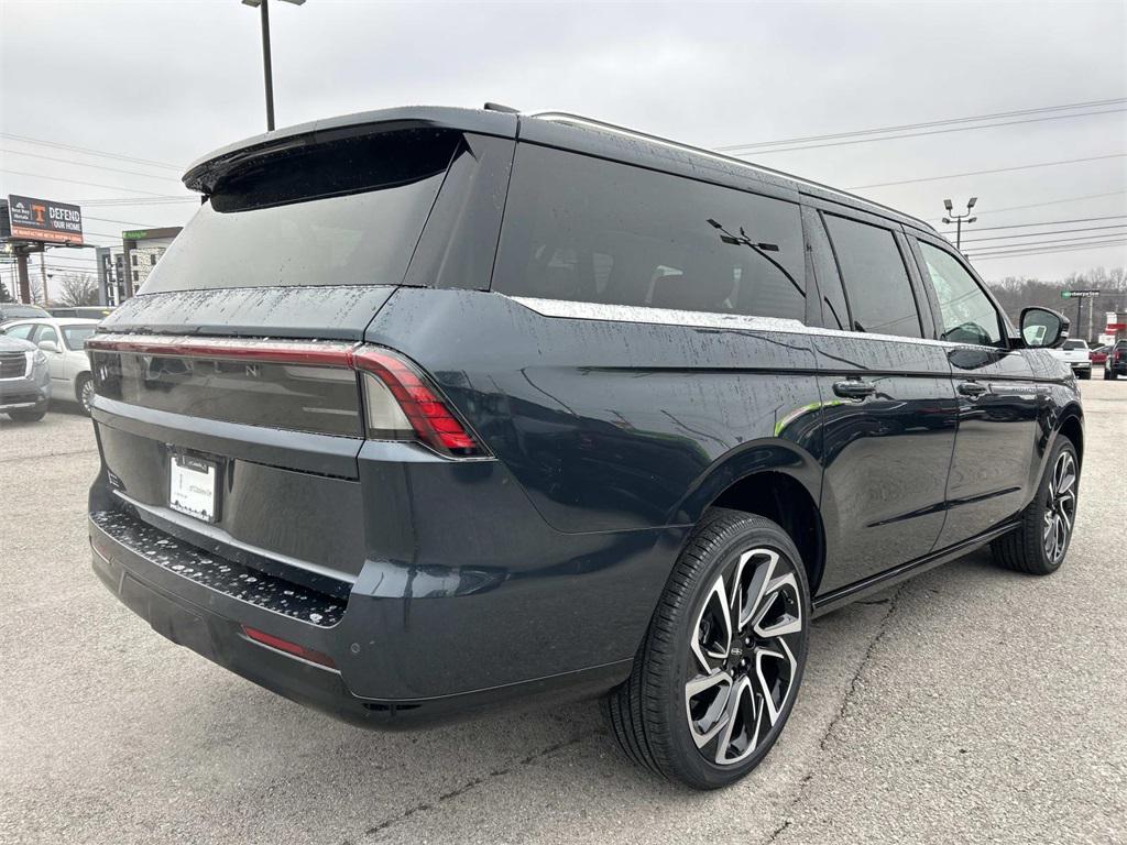 new 2026 Lincoln Navigator car, priced at $110,000