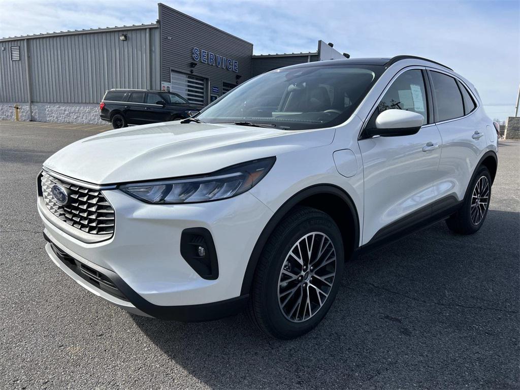 new 2026 Ford Escape PHEV car, priced at $38,600