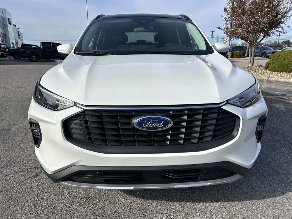 new 2026 Ford Escape PHEV car, priced at $38,600
