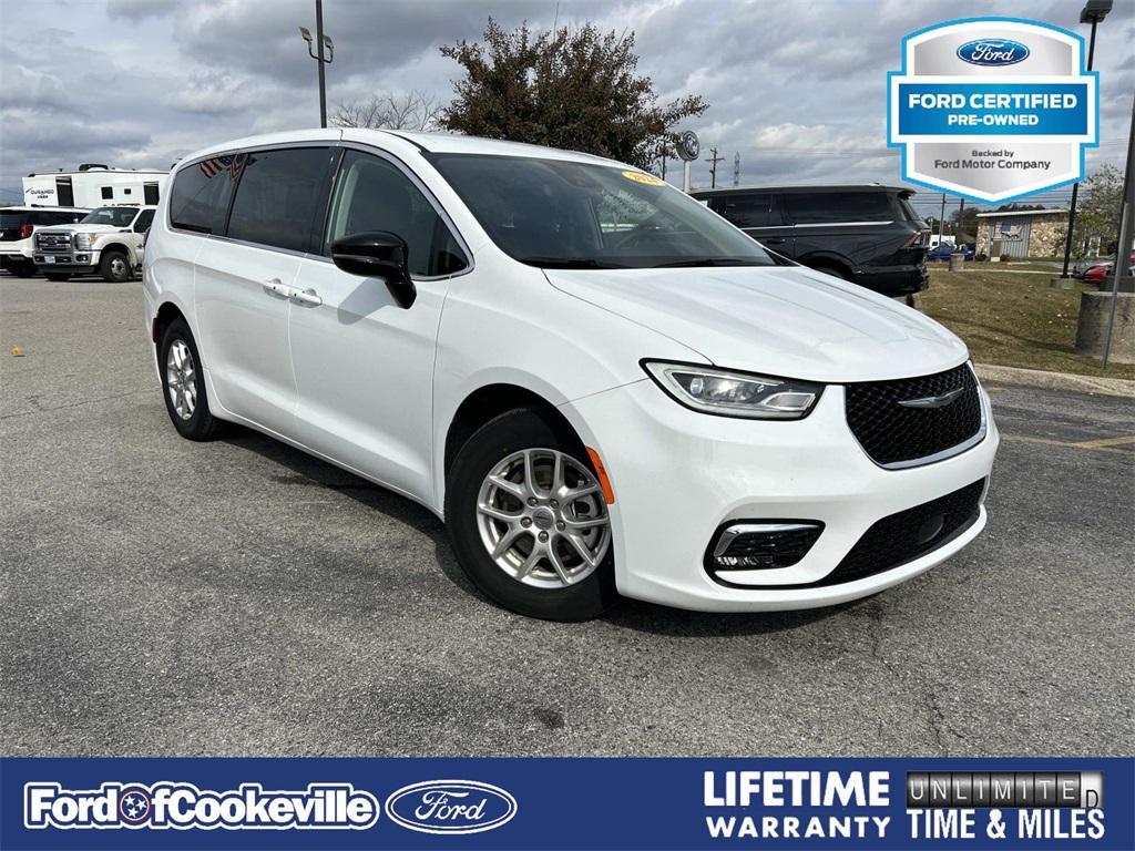 used 2024 Chrysler Pacifica car, priced at $26,981