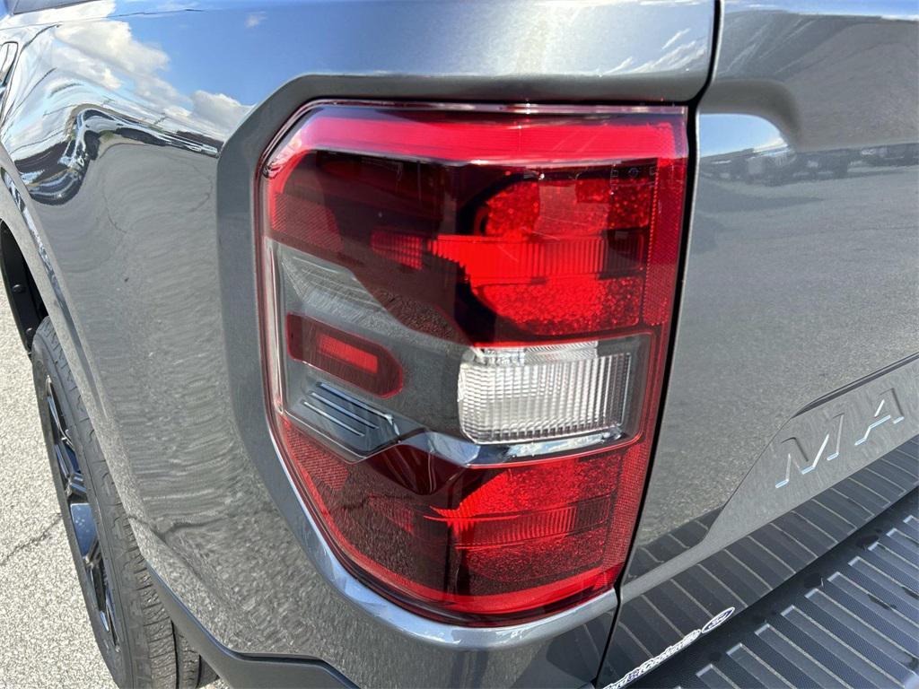 new 2025 Ford Maverick car, priced at $35,040