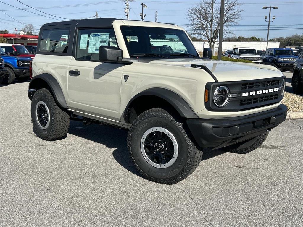 new 2025 Ford Bronco car, priced at $51,000