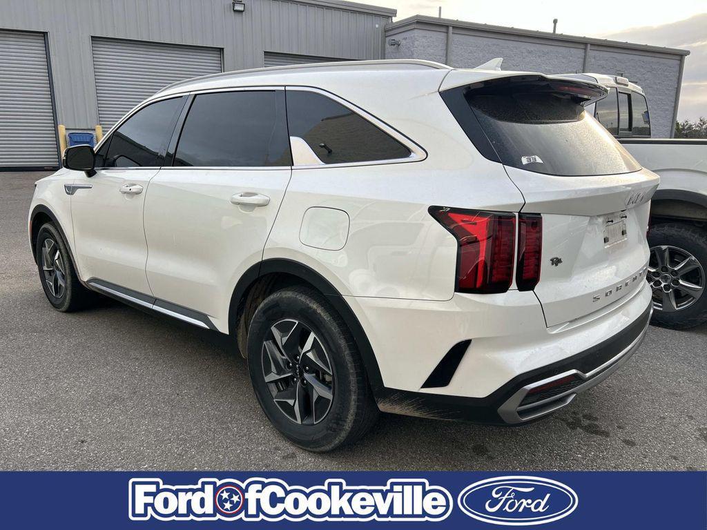 used 2022 Kia Sorento Hybrid car, priced at $19,985