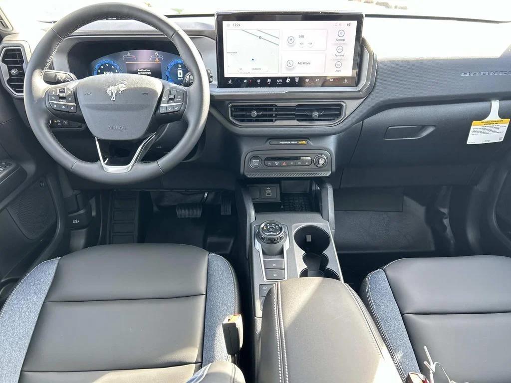 new 2025 Ford Bronco Sport car, priced at $41,221