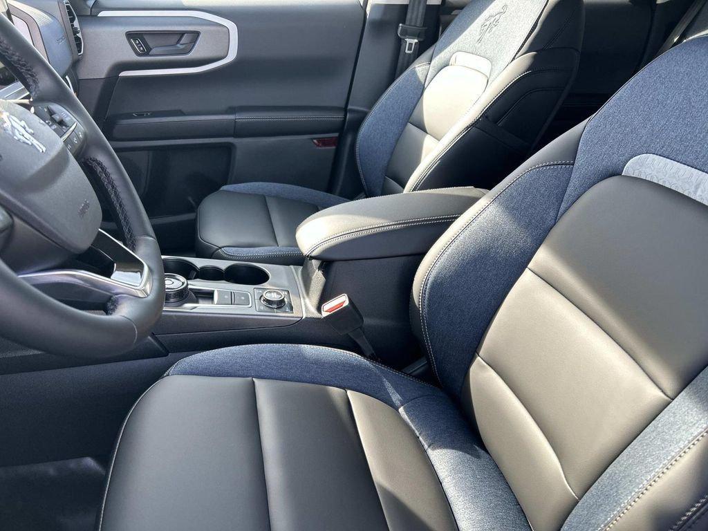 new 2025 Ford Bronco Sport car, priced at $41,221