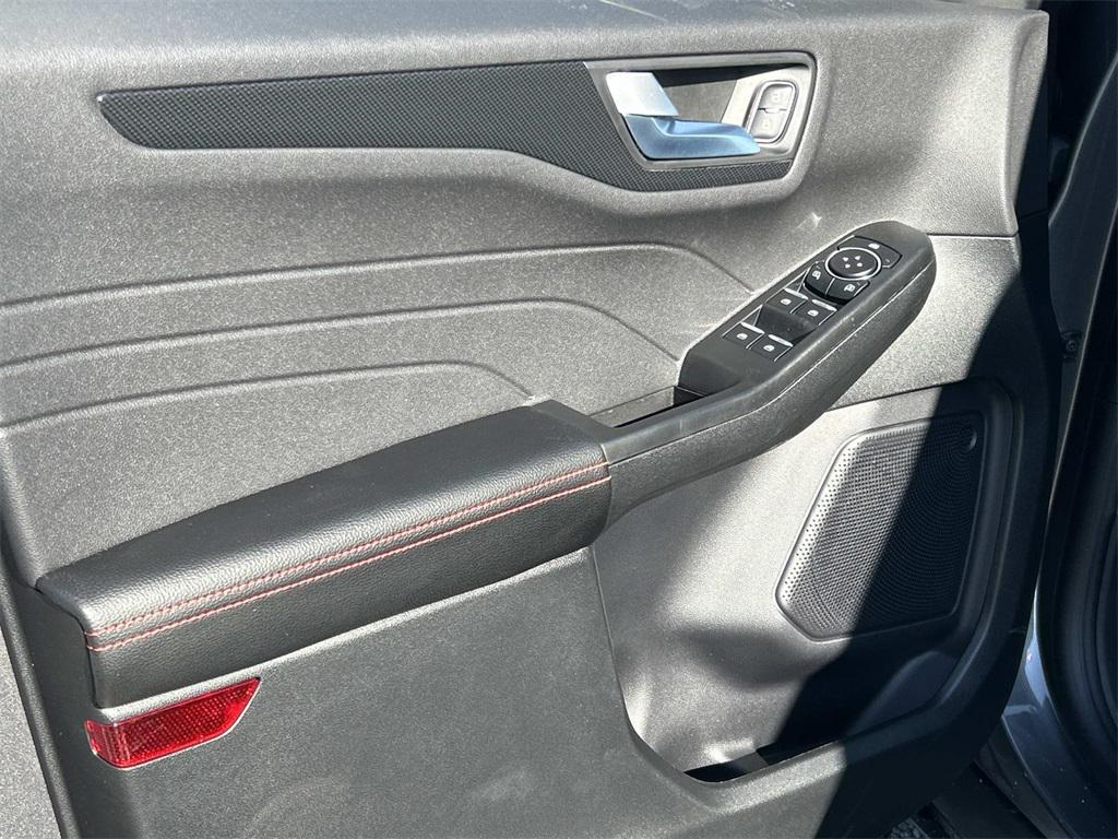 new 2026 Ford Escape car, priced at $34,600