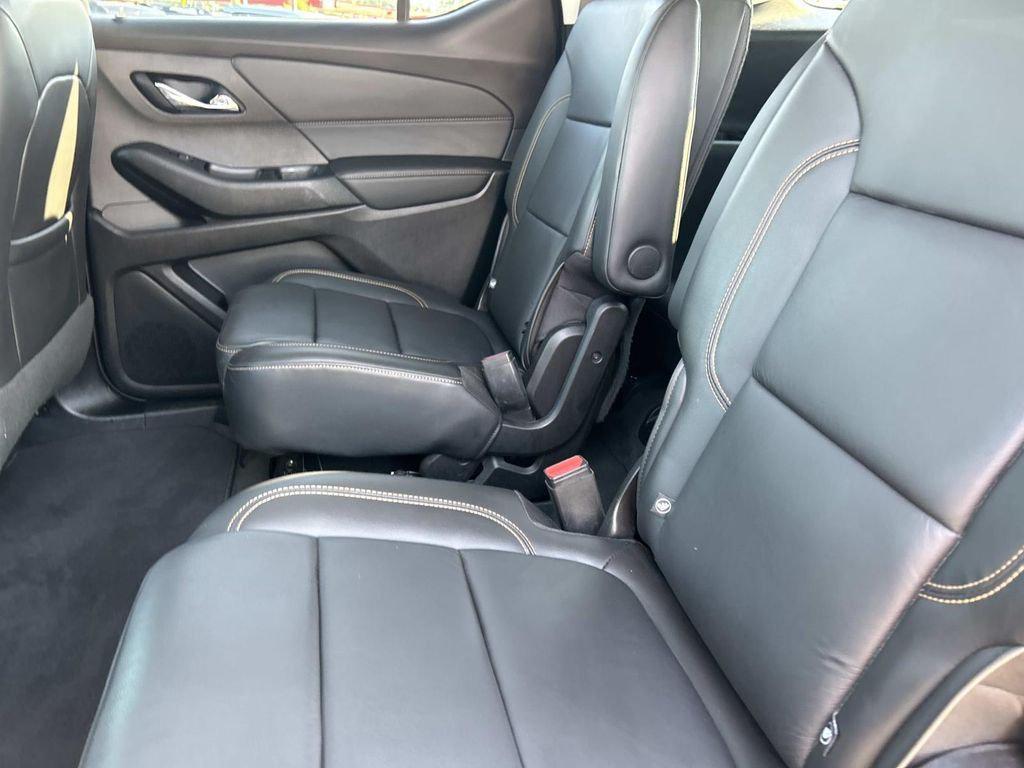 used 2020 Chevrolet Traverse car, priced at $19,868