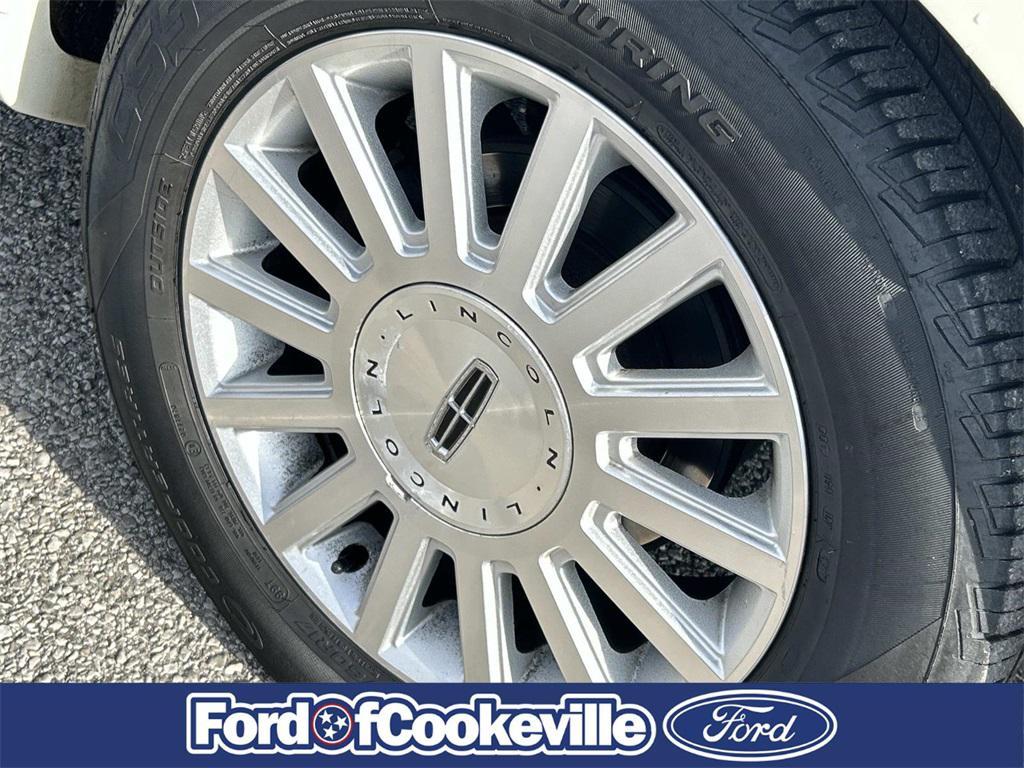 used 2003 Lincoln Town Car car, priced at $5,990