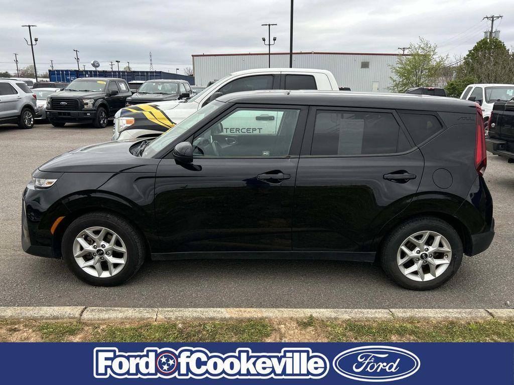used 2021 Kia Soul car, priced at $15,990