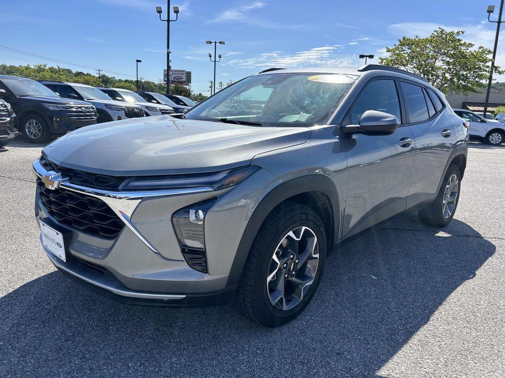 used 2024 Chevrolet Trax car, priced at $22,788