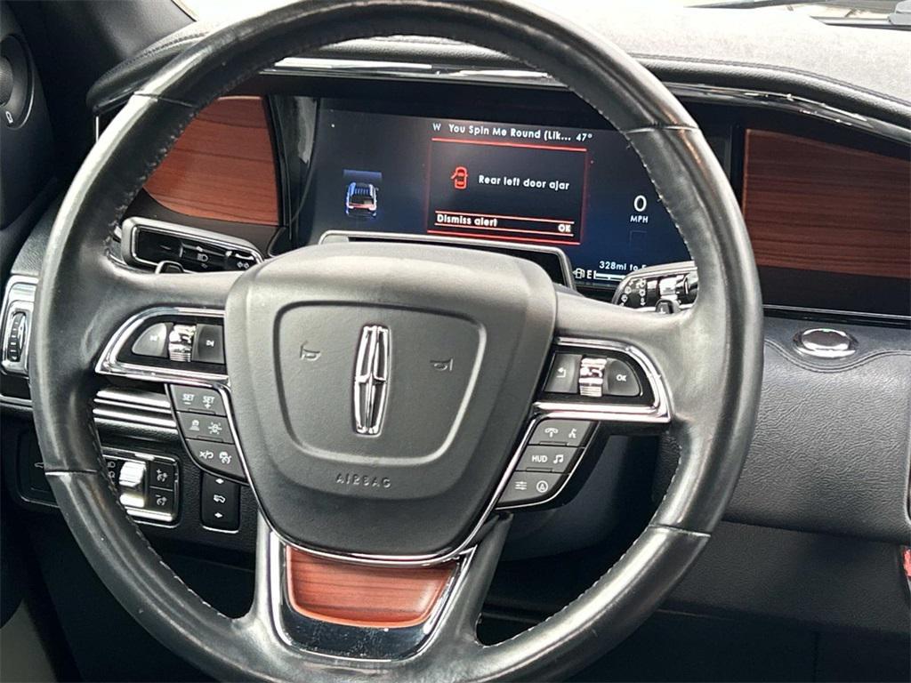 used 2022 Lincoln Navigator car, priced at $50,990