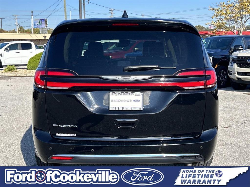 used 2024 Chrysler Pacifica car, priced at $23,590