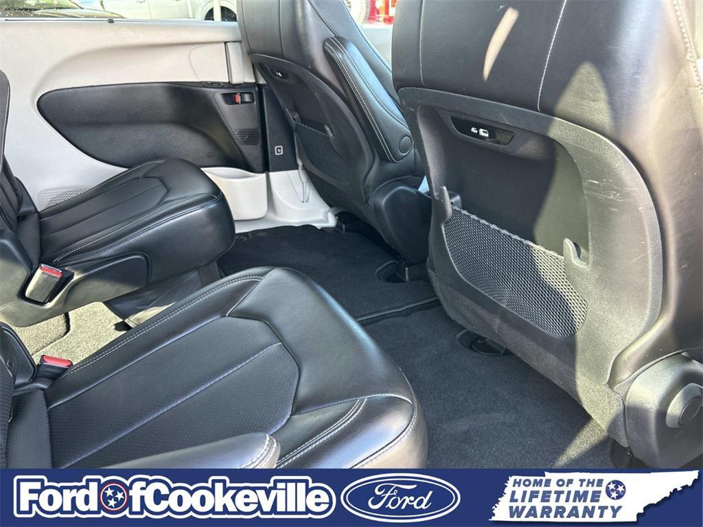 used 2024 Chrysler Pacifica car, priced at $23,590