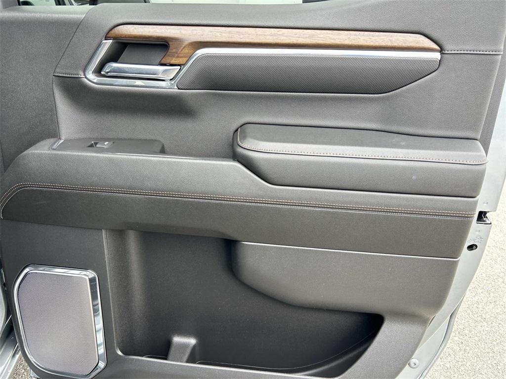 used 2024 Chevrolet Silverado 1500 car, priced at $59,990