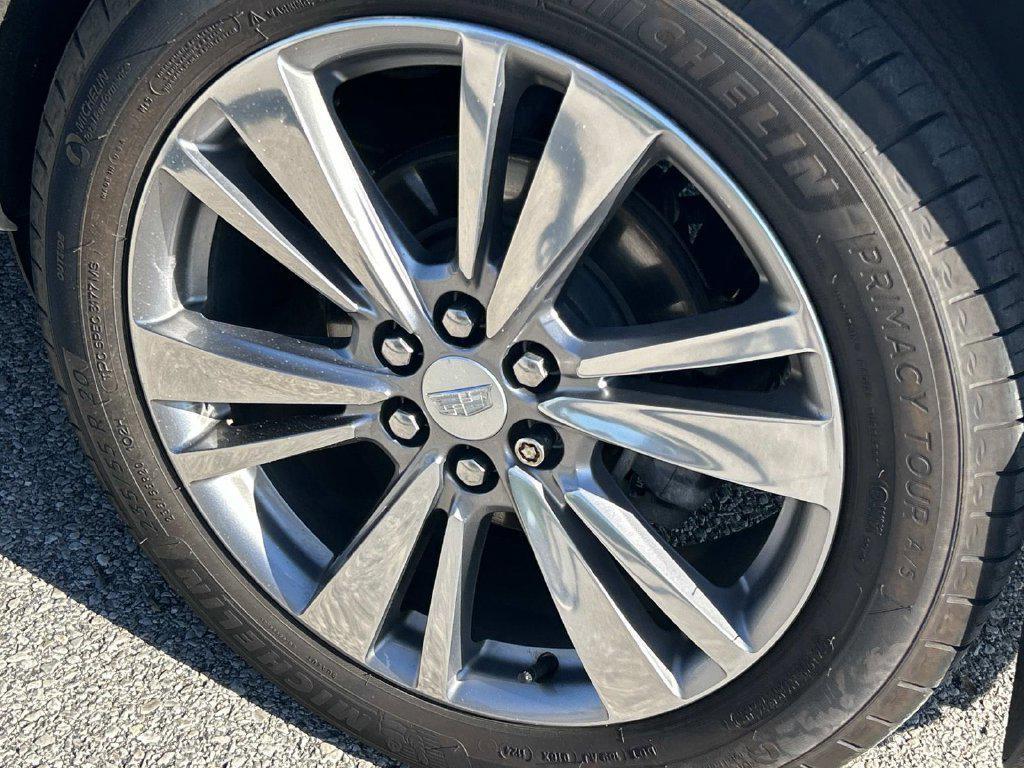 used 2023 Cadillac XT6 car, priced at $30,788