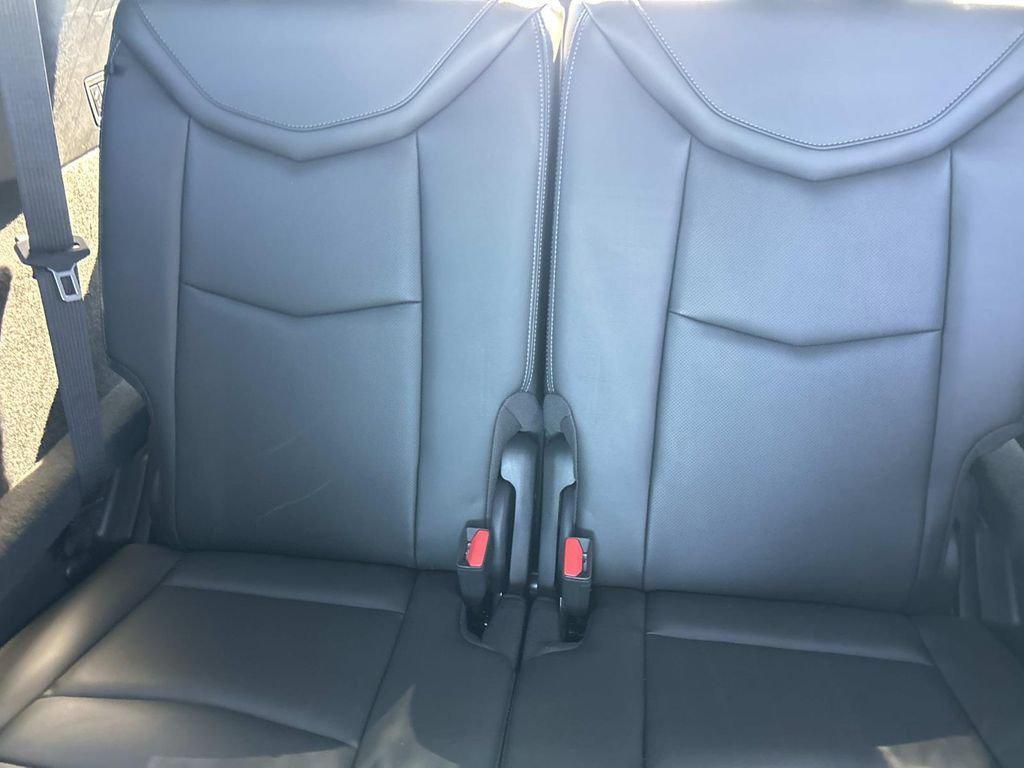 used 2023 Cadillac XT6 car, priced at $32,788