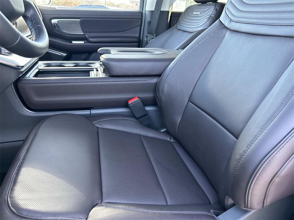 new 2026 Ford Expedition car, priced at $93,000