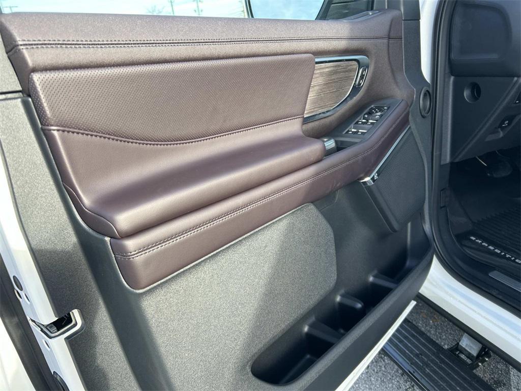 new 2026 Ford Expedition car, priced at $93,000