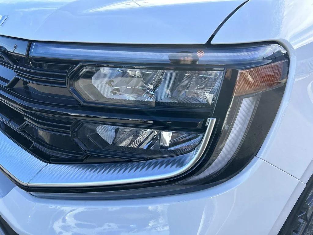 new 2026 Ford Expedition car, priced at $88,696