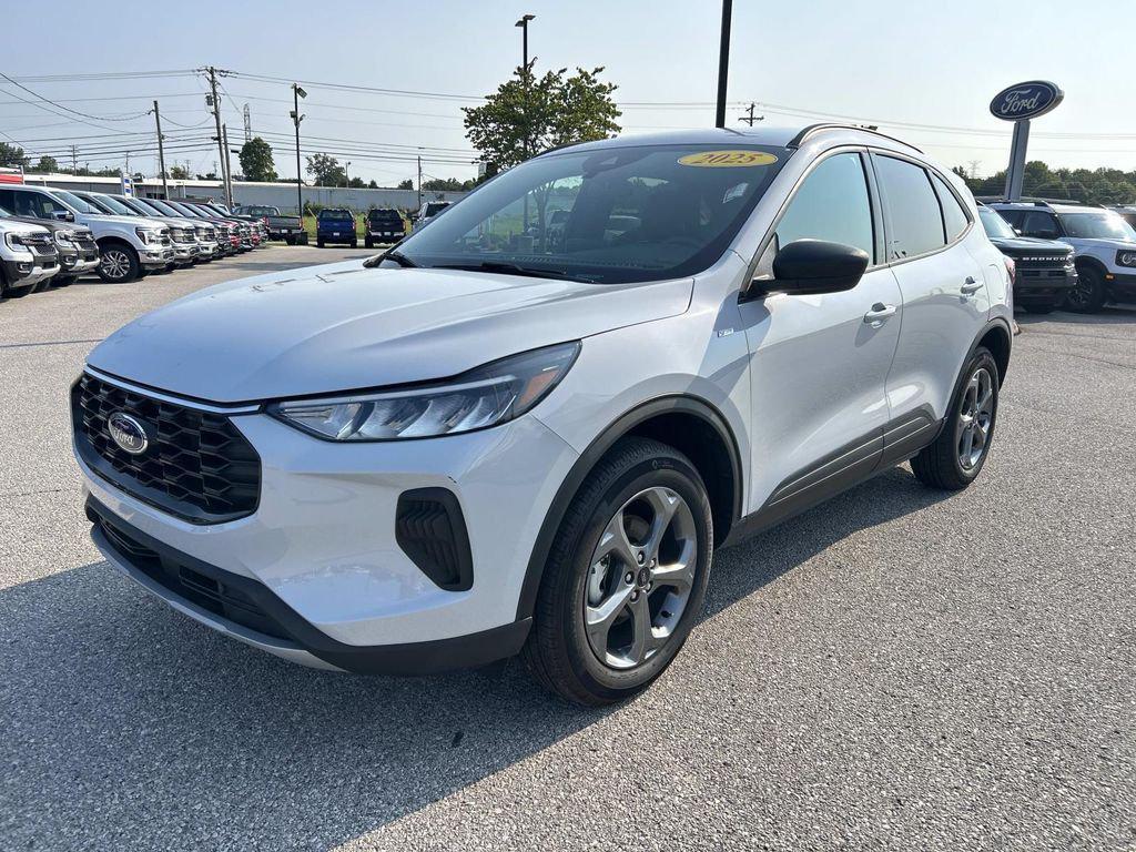 used 2025 Ford Escape car, priced at $30,788