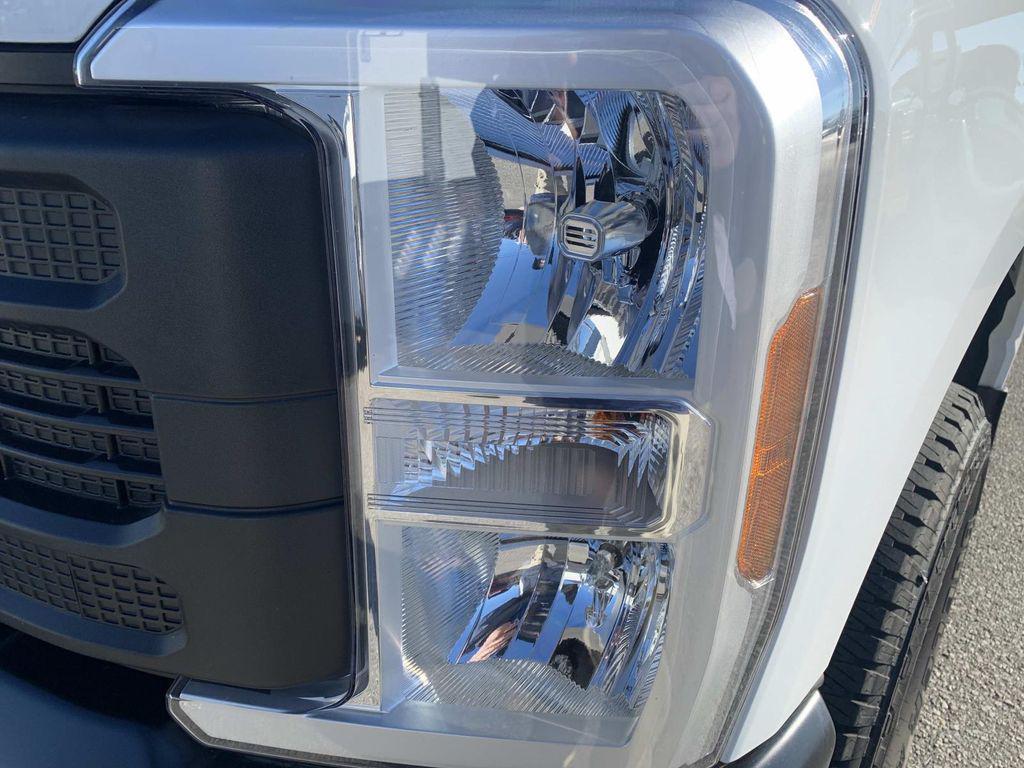 new 2025 Ford F-350 car, priced at $63,000