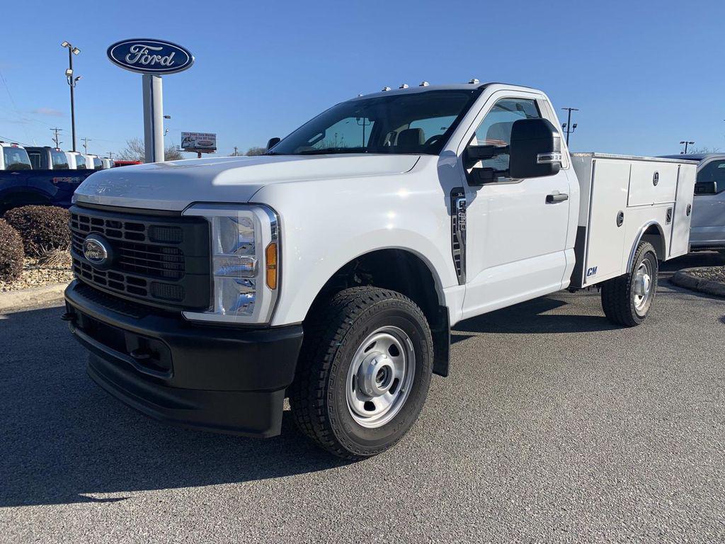 new 2025 Ford F-350 car, priced at $63,000