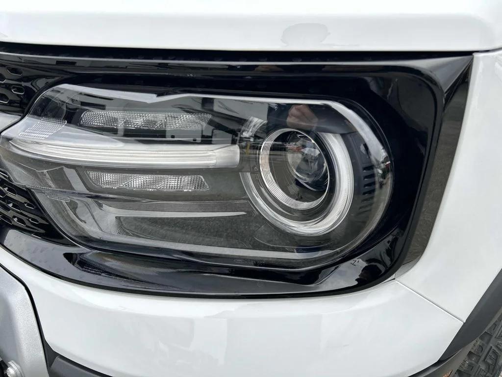 new 2025 Ford Bronco Sport car, priced at $40,867