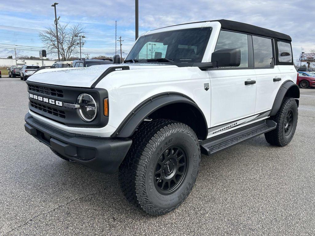 new 2025 Ford Bronco car, priced at $52,000