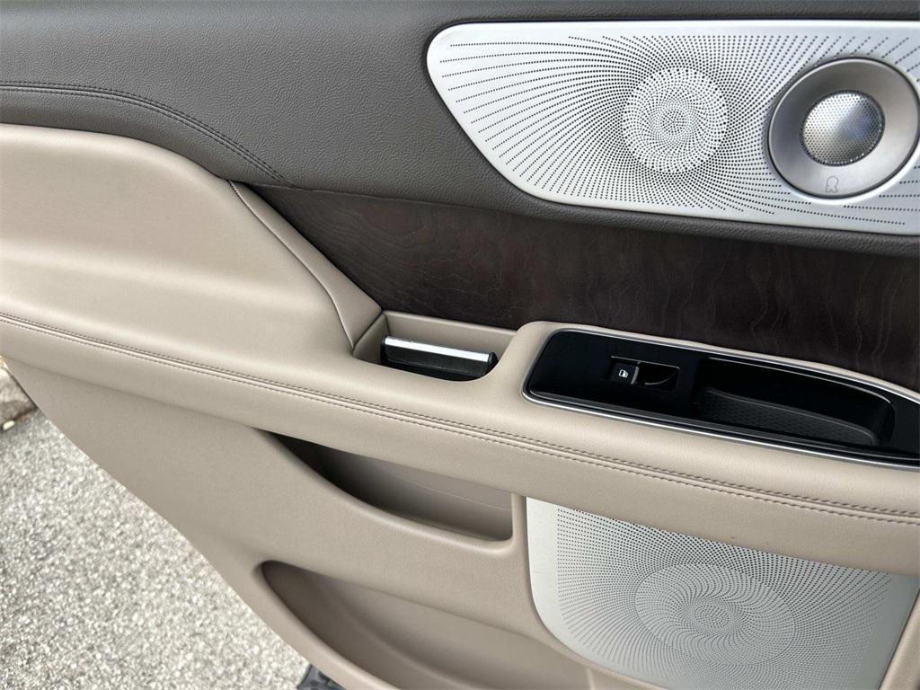 used 2023 Lincoln Navigator car, priced at $69,990