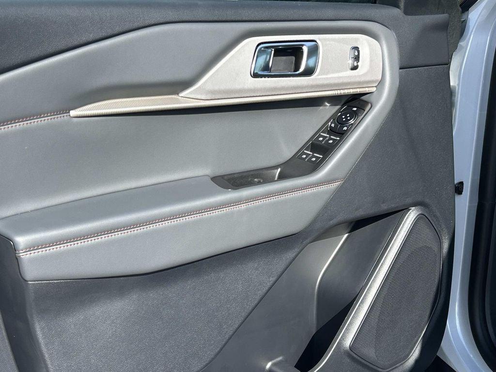 new 2026 Ford Explorer car, priced at $38,781