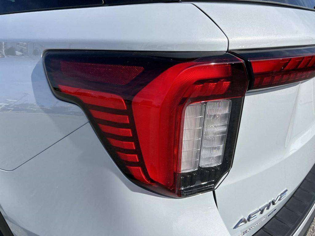 new 2026 Ford Explorer car, priced at $38,781