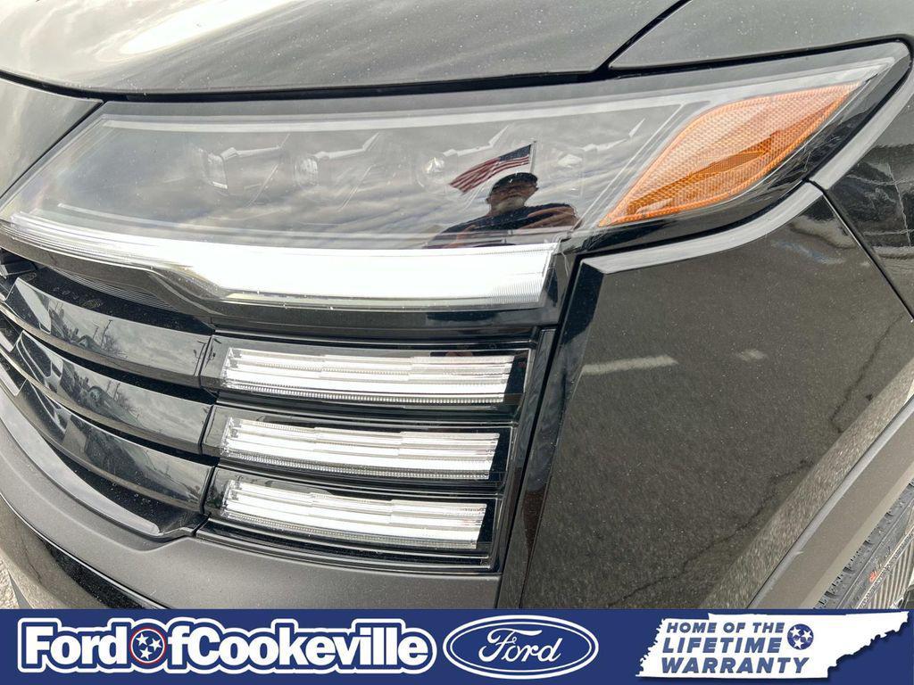 used 2025 Nissan Kicks car, priced at $25,981