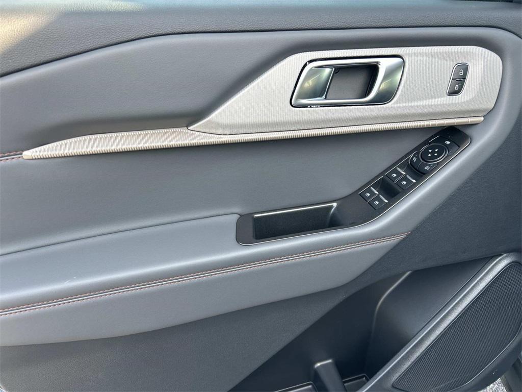 new 2026 Ford Explorer car, priced at $46,300