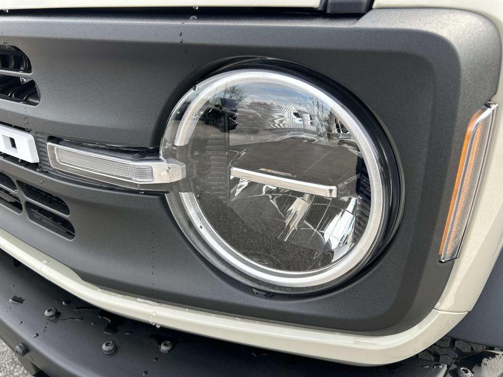 new 2025 Ford Bronco car, priced at $49,084