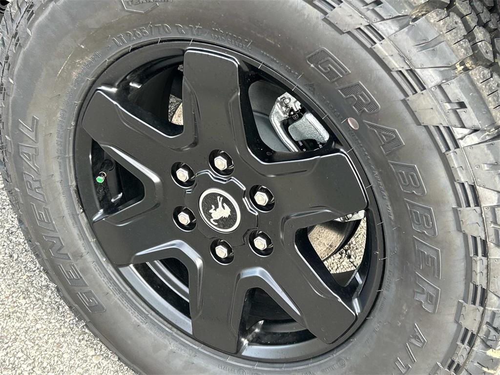 new 2025 Ford Bronco car, priced at $51,000