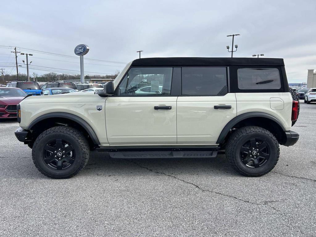 new 2025 Ford Bronco car, priced at $49,084